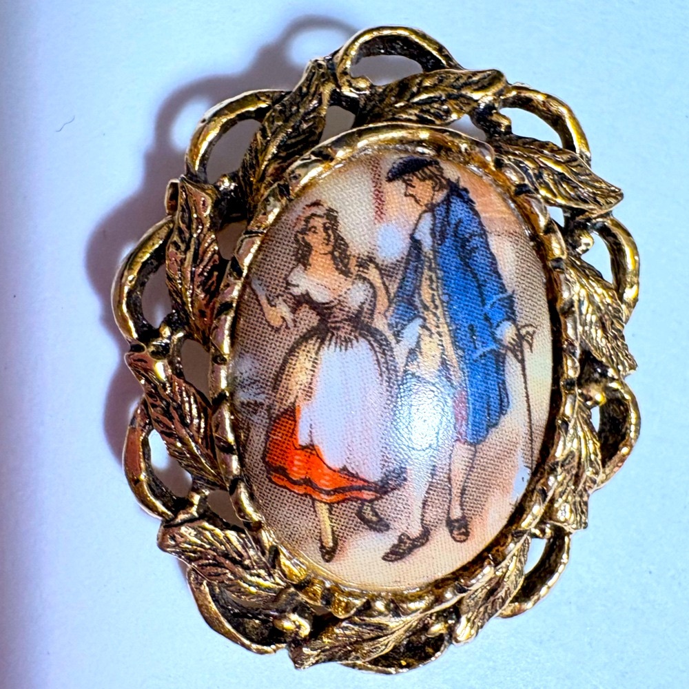 Vintage French 18th Century style Gold plated Brooch with Romantic Scene